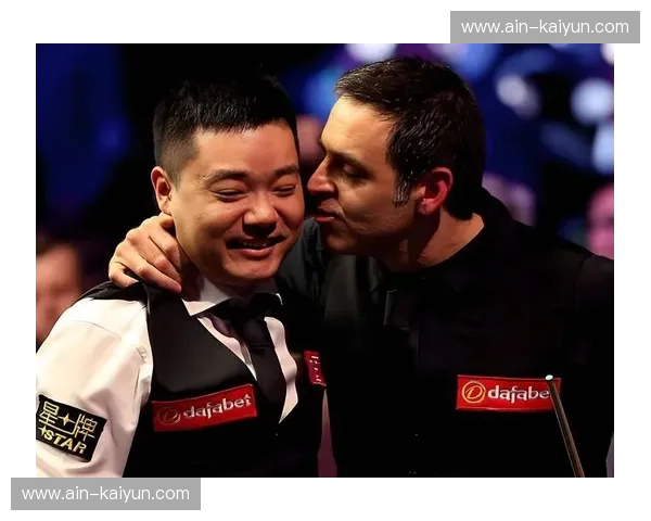 绿呢桌上的星辰与极光：保罗·亨特与丁俊晖的宿命交织